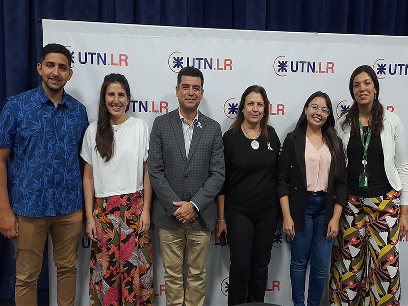 Exitosa Jornada en UTN.LR: 3 mujeres líderes impulsan la elección de carreras científicas e ingenieriles entre estudiantes del Nivel Secundario
