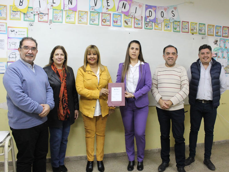 Lee más sobre el artículo ¿ESI y TIC juntas en el aula? Las nuevas licenciadas de UTN.LR demuestran por qué es la alianza necesaria para la educación del futuro