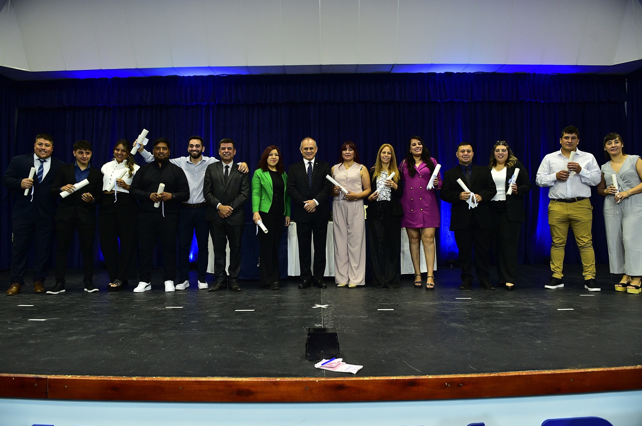 Lee más sobre el artículo UTN.LR celebró su 22ª Colación de Pregrado, Grado y Posgrado: una noche de logros, emociones y reconocimientos 